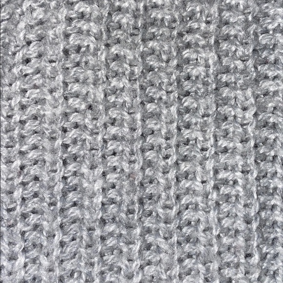 American eagle light gray sweater - Picture 4 of 5
